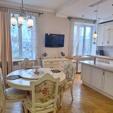 Продам 3-кімнатну квартир. Міхновського, 30/1