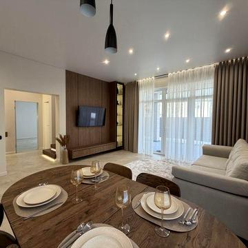 Продаж будинку ремонт та меблі ліцей 1, жк Аметист