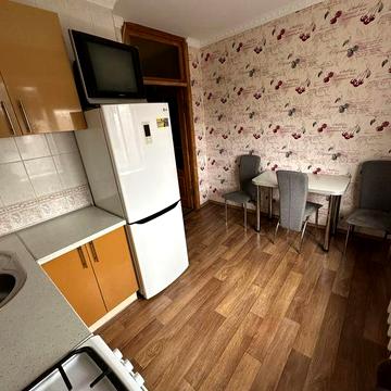 Здається в оренду однокімнатна квартира Парус