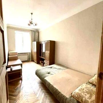 Здається 2-кімнатна квартира на бул.Лесі Українки,20