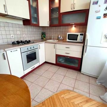 Метро Вокзальна, Політехнічний Інститут,Святошин, Колібріс ринок