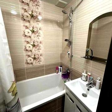 Продам 2х комн квартиру пр Байрона 2/5 с капит ремонтом