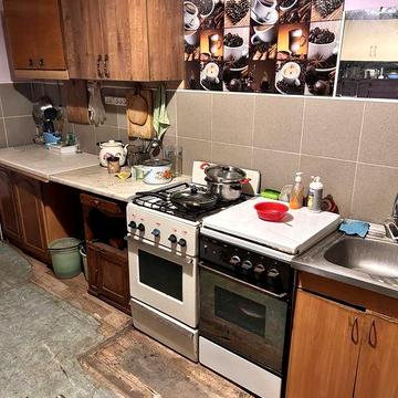 Сдам 1к.гостинку П.Поле