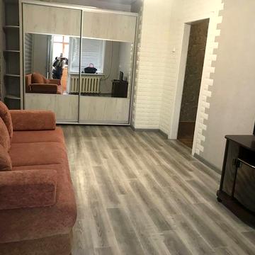 Здам  1-кімн в центрі соцміста біля зупинки