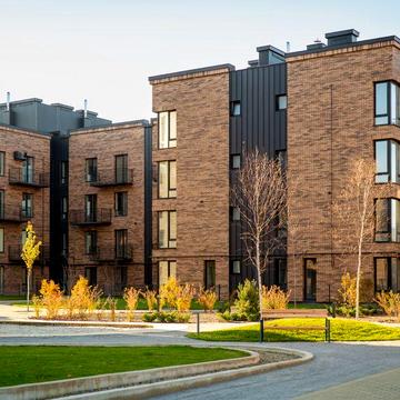 Здана квартира в малоповерховому ЖК + тераса 72 м2 + кладовка 1.5 м2