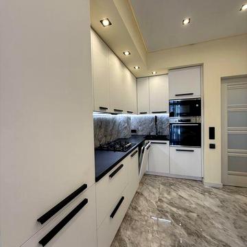 Оренда квартири Боздош, о.Хіри