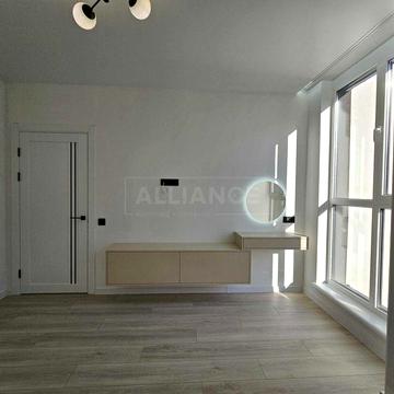 Ремонт високої якості та техніка! Продаж квартири на Нац. Гвардії