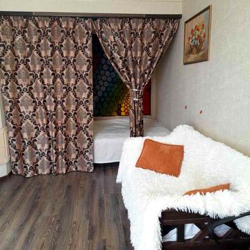 Оренда 1 кімнатної квартири в Центрі міста вулиця Щаслива!