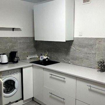 Сдам 2х комнатную квартиру левый берег Мир