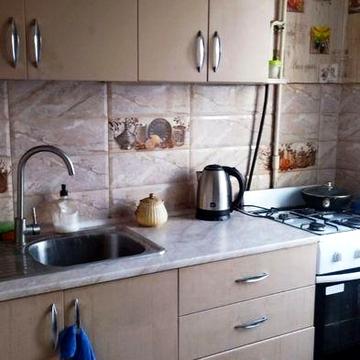 Здам 2 кімнатну квартиру біля метро Лісова 15хв пішки