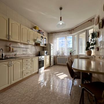 Сімї Прахових вул. (Гайдара), 27