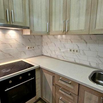 Сдам 3 комнатную  Позняки!