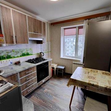 Продам 2 кв в центре, Анголенко