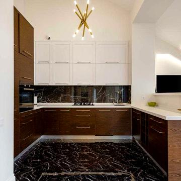 Продаж 2 квартира з ремонтом /новобуд 2000- х років/ центр / Львів