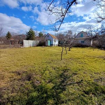 Дім, 2 кім., ділянка, закрита тер-я.