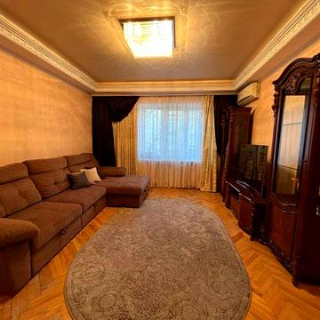 Здається в оренду 3-кімн.квартира на вул.Інститутська, 22/7