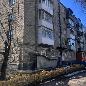 Продам 2 х кімн квартиру ЦЕНТР, вул. ПЕРЕМОГИ