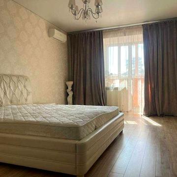 Оренда просторої 3-к квартири 103 м² в центрі Бучі біля NOVUS