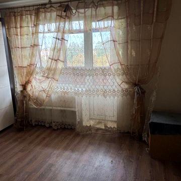 Здаєтся квартира на крошні