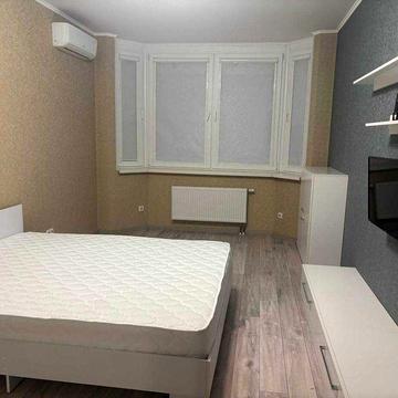 Довгострокова оренда 1 кімнатна кв.  О.Пчілки 6А