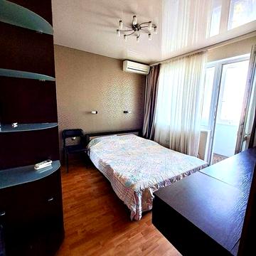 2 к.кв. метро Спортивная, м. Защитников Украины, Центр