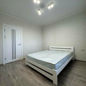 Свободи просп., 4