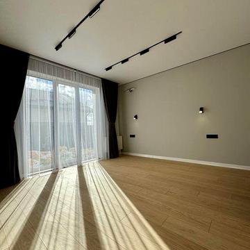 БЕЗ КОМІСІЇ! Продаж будинку з ремонтом