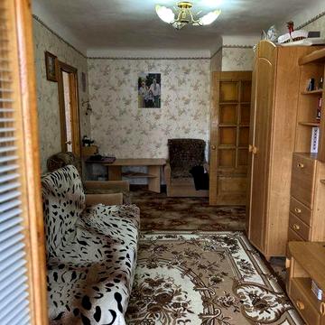 Продаж простороі 2-х кім квартири на 2-му поверсі