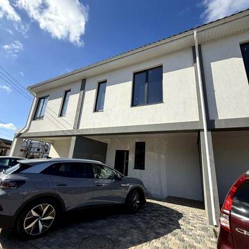 Продам Таунхаус Золотая Горка