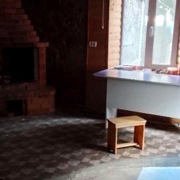 Сдаю дом 2х ком ,баня,камин,ремонт