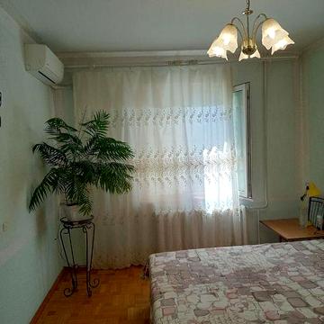 Срочно сдам 2 ком. квартиру, ул.Тополева 10. Таирова