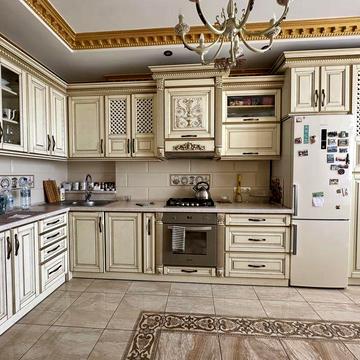 Оренда 2 кім. квартири, вул. Залізнична, 550$