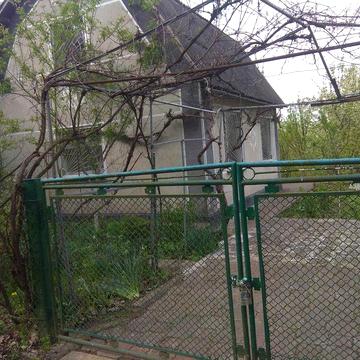 продаж власником САДОВОГО будинку з земельною ділянкою