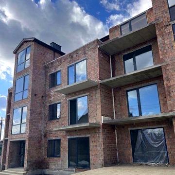 2-кімнатна квартира | Балкон із виглядом на ліс | Підземний паркінг