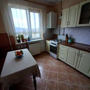 Продаж двохкімнатной квартири Росвигово.