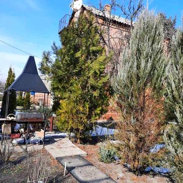 Продам дачу  возле реки