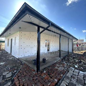 Продаж будинку в місті