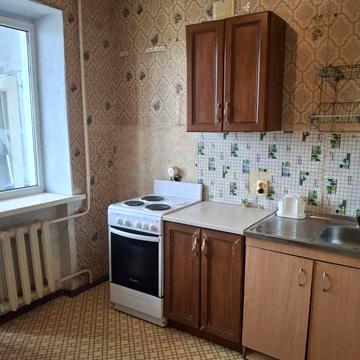 Здасться однокімнатна квартира на Намиве.