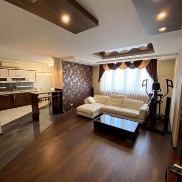 Княжий Затон вул., 21