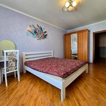 Вишняківська 7-А, оренда 3к квартири, метро Харківська 10хв