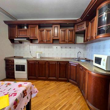 Вишняківська 7-А, оренда 3к квартири, метро Харківська 10хв