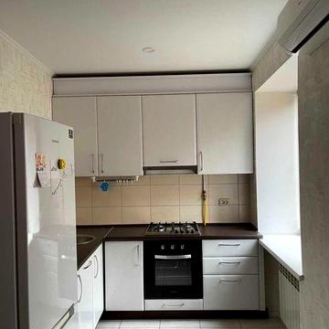 Без % СВОЯ 3кім Берестейський проспект КПІ