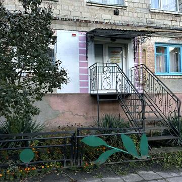 Київська вул. (107-ї Кременецької Дивізії), 6