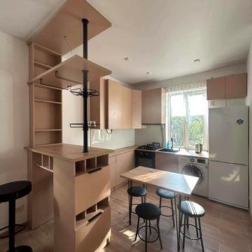 Тараса Шевченка, 49