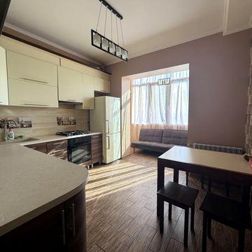 Оренда 1,5 кімнатноі. Новий район. Газ.