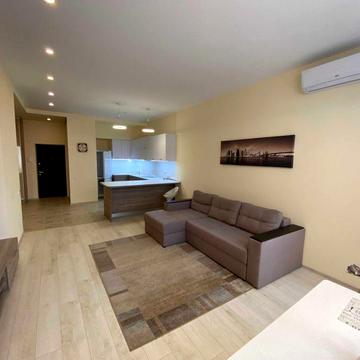 Сдам Евродвушку Французкий Бульвар 26/1 Новострой