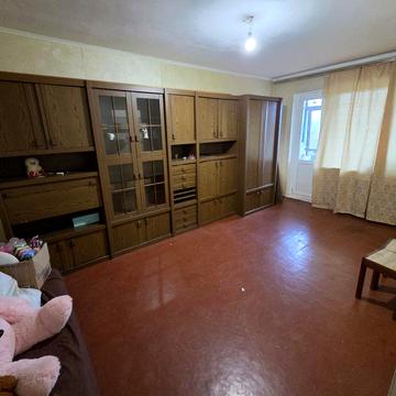 Сдам двокімнатну квартиру по вул.Українська 55.