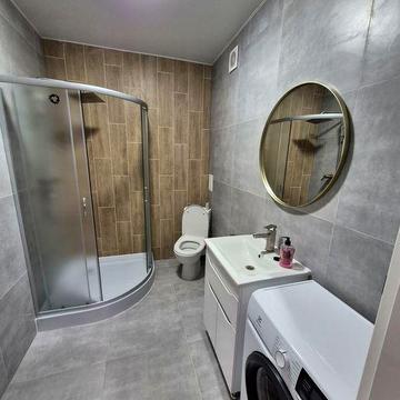 Вперше здається в оренду укомплектована 1,5 кім-квартира