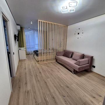 Вперше здається в оренду укомплектована 1,5 кім-квартира