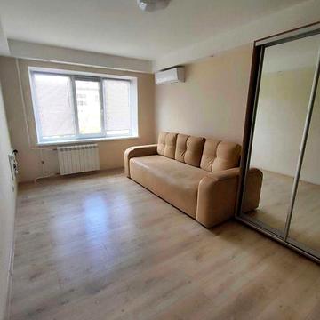 Здається 2к квартира на вул. Алішера Навої, 65